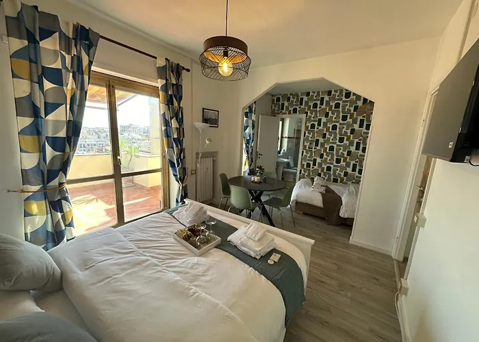 Attico Al Settimo Piano Apartment *